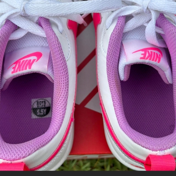 WOMEN'S SIZE 7 NIKE COURT BOROUGH LOW 2 (GS] - Picture 6 of 7